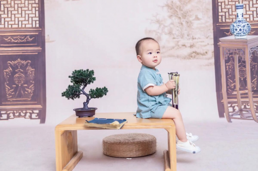 孝义宝宝总吐奶什么原因